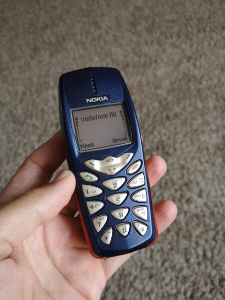 Nokia 3510i #1136