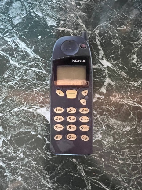 Nokia 5110 mobiltelefon