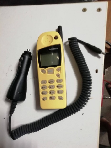 Nokia 5110 retro mobil mobiltelefon tltvel