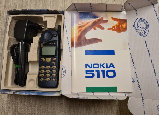 Nokia 5110 sajat dobozban,plusz kiegsztkkel elad!