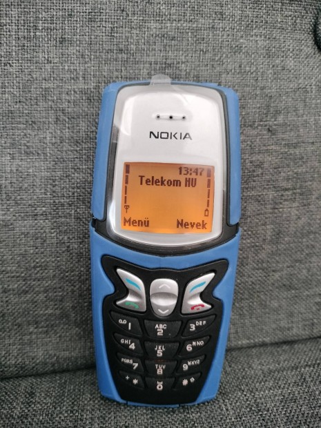 Nokia 5210 retro mobiltelefon 