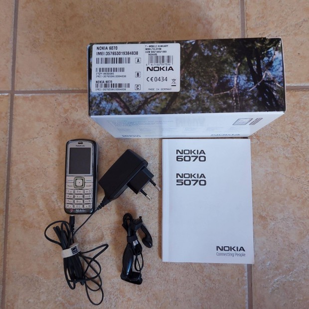 Nokia 6070-es Dobozban
