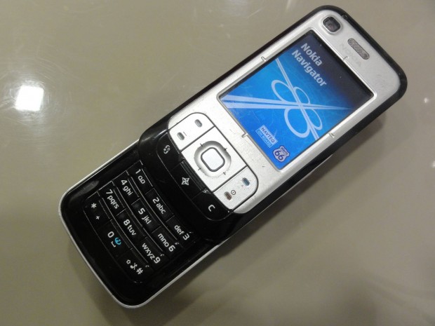 Nokia 6110 Navigator, Ritka Retr telefon gyri akkuval s tltvel