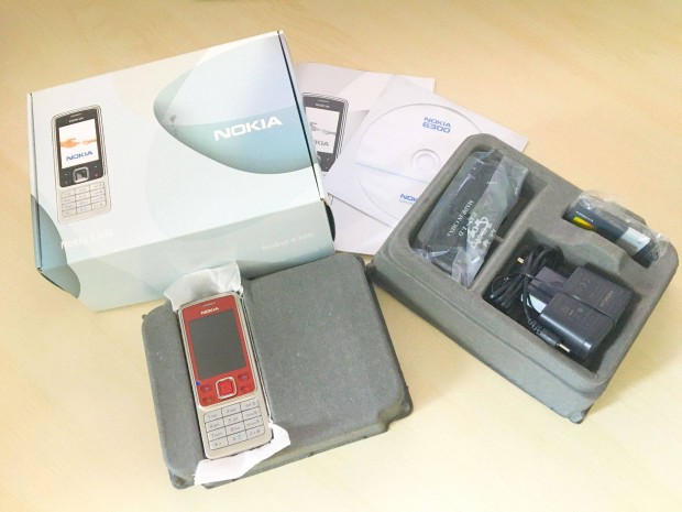 Nokia 6300 - j - Fmhzas nyomgombos telefon - S40 rendszer