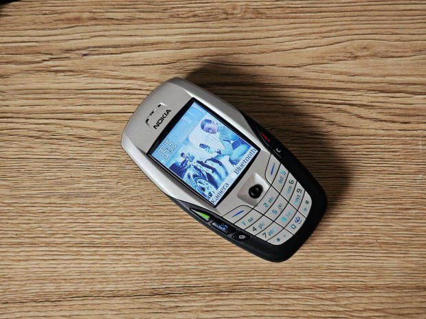 Nokia 6600 , Ritka szép , magyar nyelvű