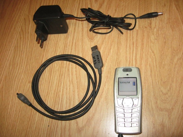 Nokia 6610i 6610 tpus Retro Mobiltelefon +USB adatkbel +tlt Vinta