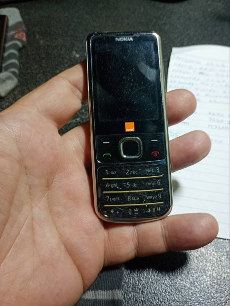 Nokia 6700 crom alkalmiba 