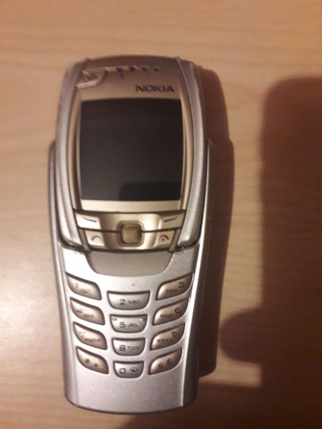 Nokia 6810 mobiltelefon