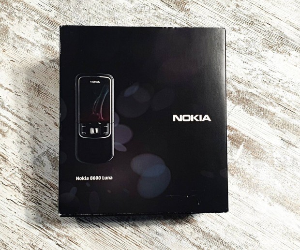 Nokia 8600 Luna j llapot, dobozos, gyjtknek
