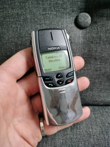 Nokia 8810 Retro Mobiltelefon 