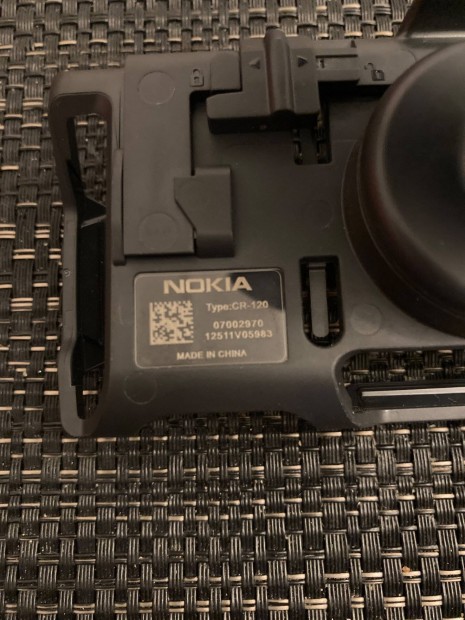 Nokia CR-120 autós telefon tartó és Nokia autós telefon töltő egyben!