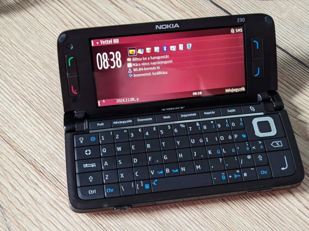 Nokia E90 , Magyar nyelv , Krtyafggetlen , Szp llapot !