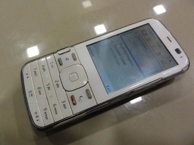 Nokia N79 Ritka Retr krtyafggetlen telefon gyri akkuval, tltvel