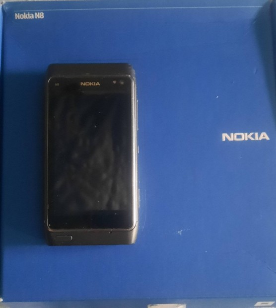 Nokia N8 mobil