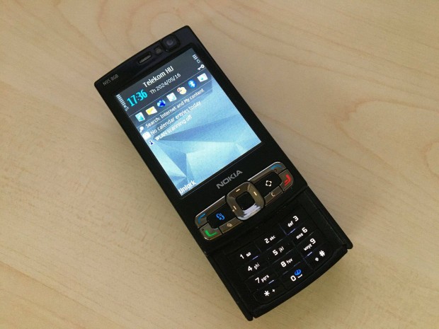 Nokia N95 8GB - A legenda 2007-bl - Symbian