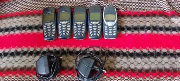 Nokia egyb rgi mobilok eladk