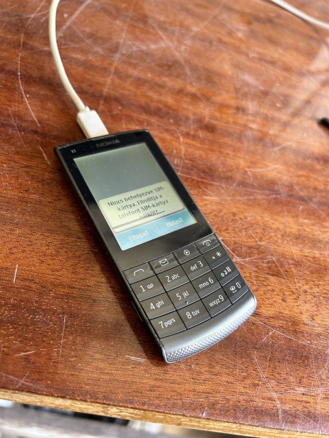 Nokia x3 elad 