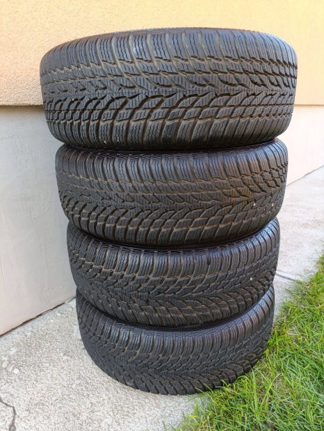 Nokian 205/55r16 téli