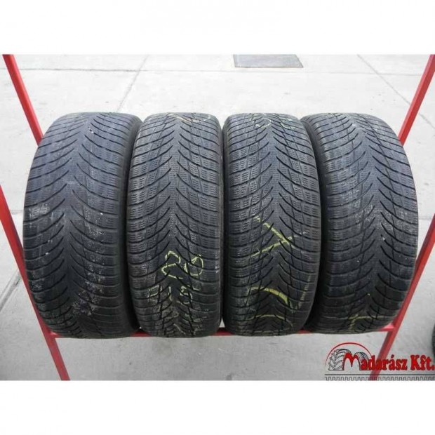 Nokian 215/55R17 Snowproof hasznlt tli abroncs V98