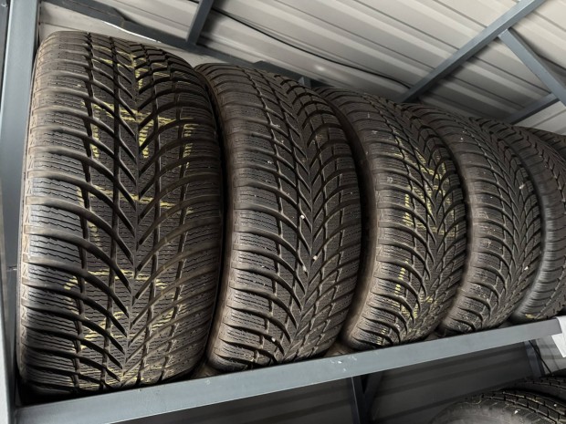 Nokian 245/45 R20 téli gumi