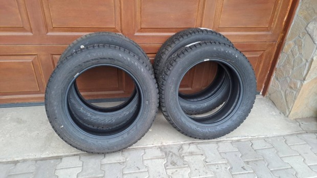 Nokian Hakkapeliitta 9 SUV 225/60 r18 tli gumi