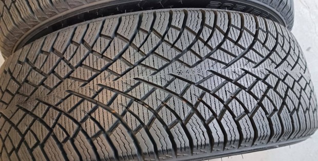 Nokian Hakkapeliitta R5 205/55 R17 tli gumik 2db.8-8,5mm