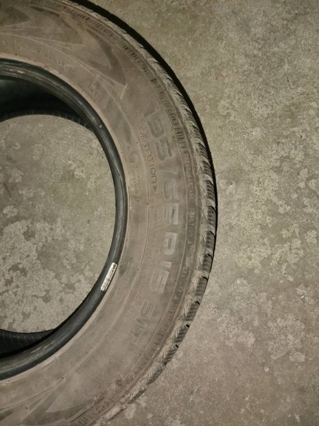 Nokian WR D4 195/65 R15 hasznlt tli gumi szett elad 