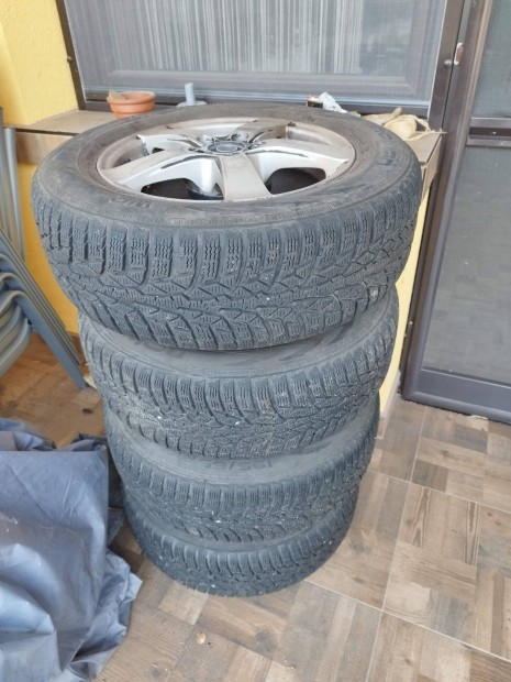 Nokian WR D4 195/65 tligumi Dezent felnivel 4db 