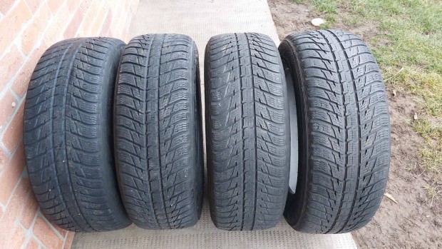 Nokian WR SUV 3 tli gumi 235/60 R18