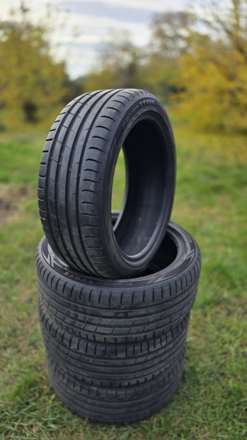 Nokian poweproof 235/40 R19 2024 dot