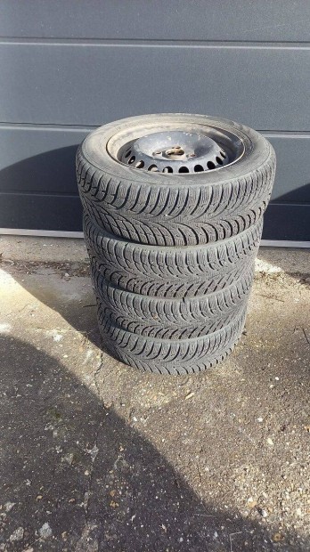 Nokian tli gumi, aclfelnin elad 175/65 R14