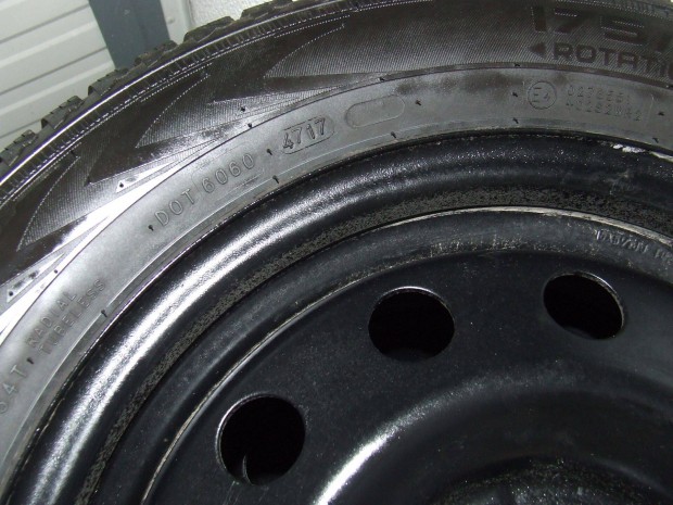 Nokian tligumi garnitra felnivel 175/65/R15 Suzukira