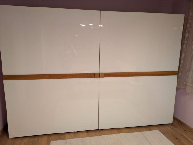 Nolte Planeo gardróbszekrény 320 cm széles, 220 cm magas, üvegajtós