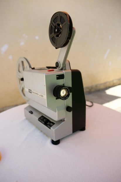 Noris Record L100 super8 vetítőgép