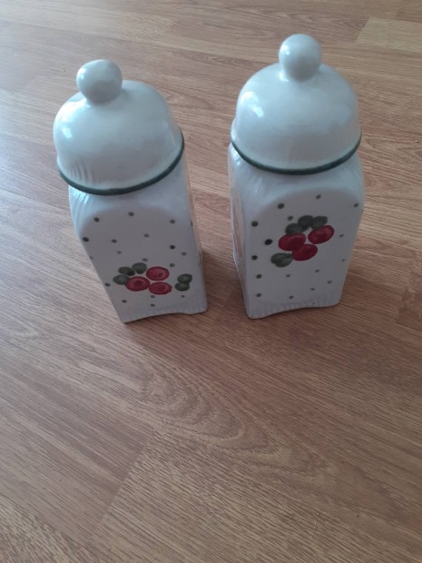 Norvég,mázas fűszertartó,hibátlan állapotban
