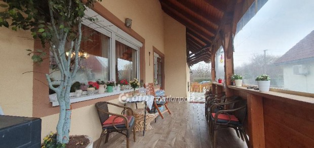 Noszlopi elad� 170 nm-es h�z