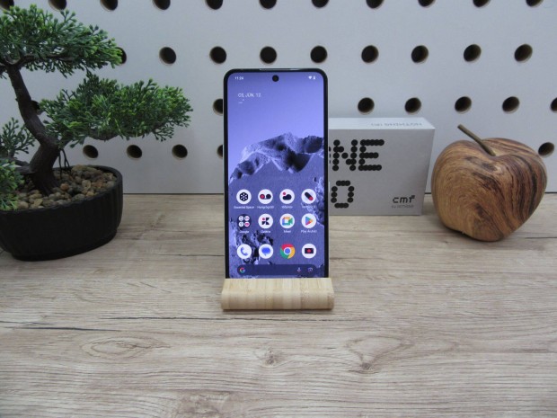 Nothin Phone 2 Pro - Használt, karcmentes