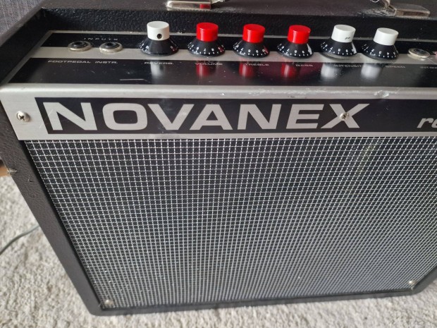 Novanex automatic 20 gitrkomb elad