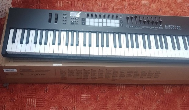 Novation Launchkey 88 Mk3