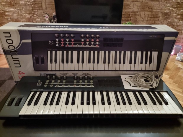 Novation Nocturn 49 MIDI billentyzet, teljes kszlet dobozban