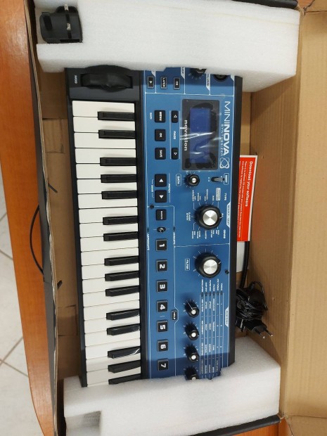 Novation mininova szintetiztor elad