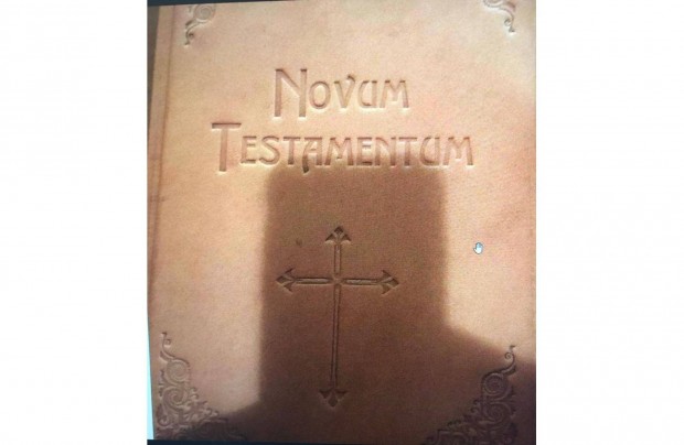 Novum Testamentum knyv