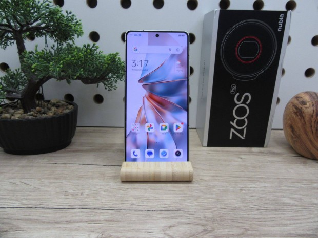 Nubia Z60S Pro - Cyan - Használt, karcmentes