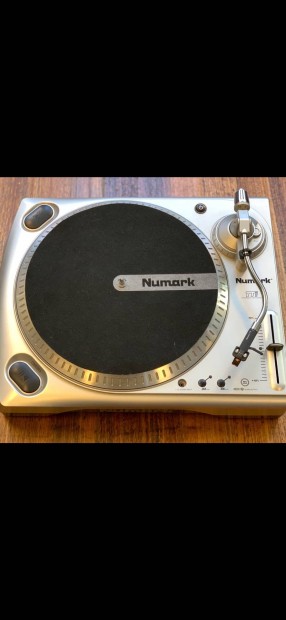 Numark TT usb Lemezlejatszo - DJ Turntables Lemezjtsz 