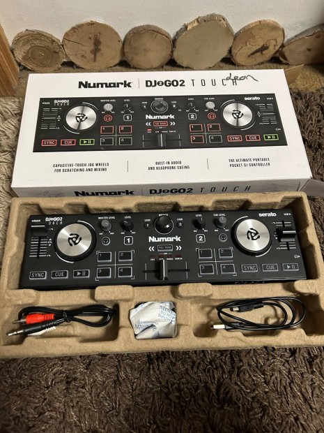 Numark dj2go