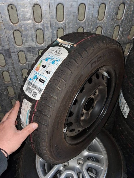 Nv200 j lemezfelni,j teli gumival