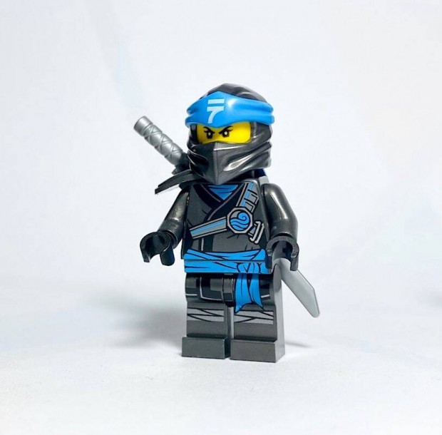 Nya Eredeti LEGO minifigura - Ninjago 70677 A fld adomnya - j