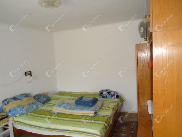 Nyaraló vagy befektetés? Ez a cserkeszőlői ház mindkettő lehet!