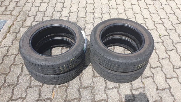 Nyrgumik 4 db 175/65 R 15 Contipremium Contact 2