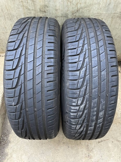 Nyári 215/60 r17 uniroyal gumi 2022